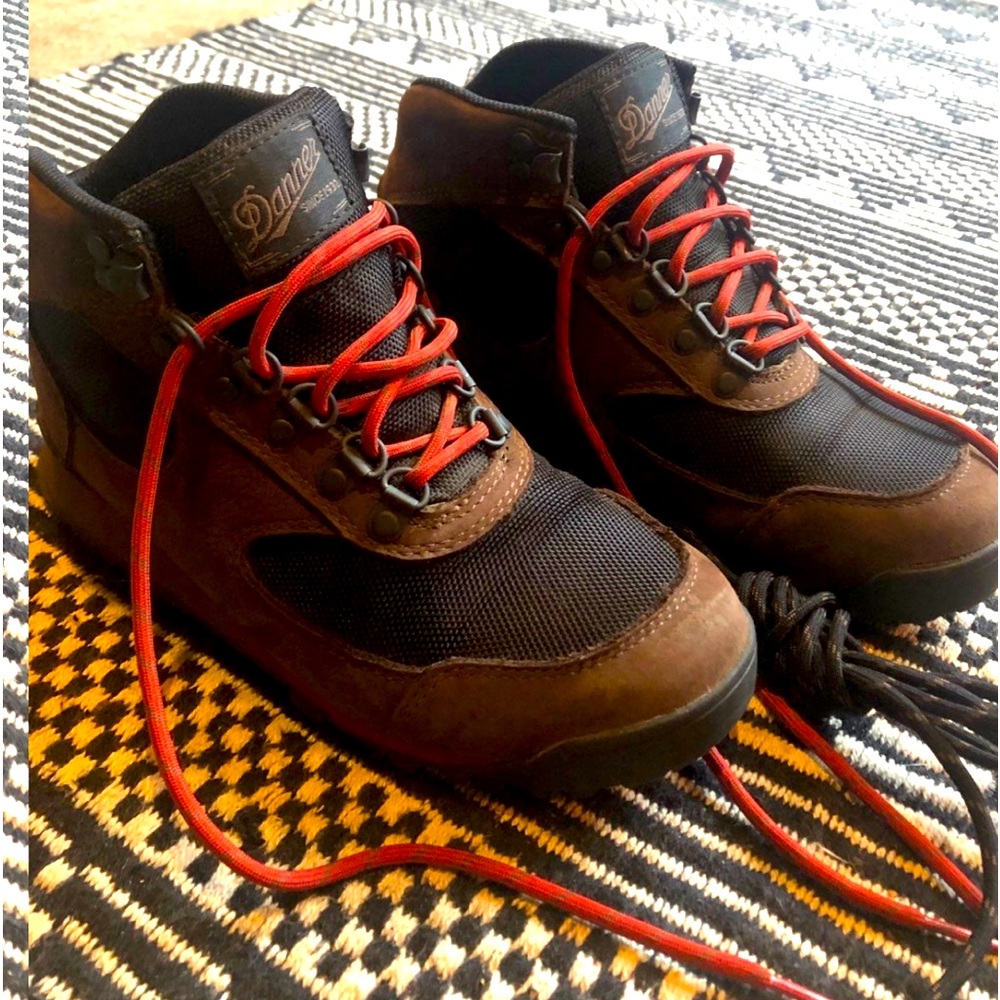 Danner Jag Hiking Boot Size 6